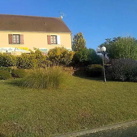Logis Les Confins Du Perche Sceaux-sur-Huisne